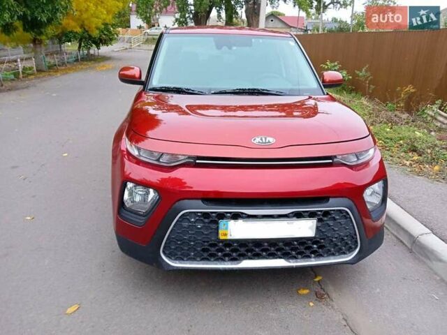 Красный Киа Soul, объемом двигателя 2 л и пробегом 160 тыс. км за 13100 $, фото 1 на Automoto.ua