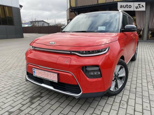 Красный Киа Soul, объемом двигателя 0 л и пробегом 23 тыс. км за 22900 $, фото 1 на Automoto.ua