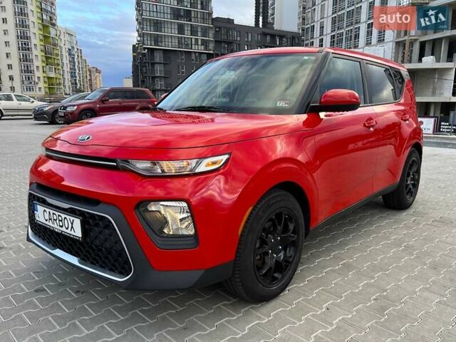 Червоний Кіа Soul, об'ємом двигуна 2 л та пробігом 110 тис. км за 15000 $, фото 1 на Automoto.ua