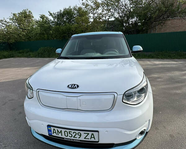 Кіа Soul, об'ємом двигуна 0 л та пробігом 31 тис. км за 15800 $, фото 1 на Automoto.ua