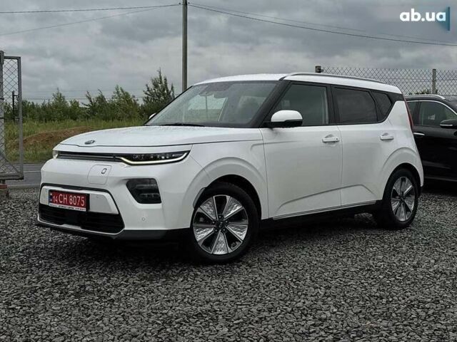 Кіа Soul 2021 у Львові на Automoto.ua Кіа Soul, об'ємом двигуна 0 л та пробігом 113 тис. км за 17500 $, фото 1 на Automoto.ua