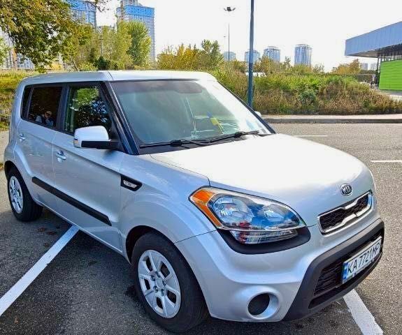 Сірий Кіа Soul, об'ємом двигуна 1.6 л та пробігом 184 тис. км за 8500 $, фото 1 на Automoto.ua