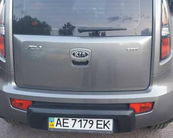Киа Soul 2011 в Смеле на Automoto.ua Серый Киа Soul, объемом двигателя 1.6 л и пробегом 160 тыс. км за 8000 $, фото 1 на Automoto.ua