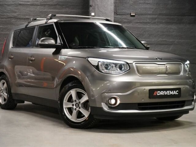 Серый Киа Soul, объемом двигателя 0 л и пробегом 85 тыс. км за 7200 $, фото 1 на Automoto.ua