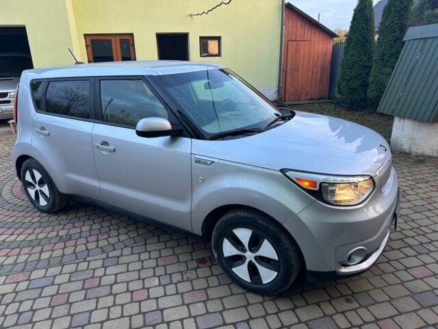Сірий Кіа Soul, об'ємом двигуна 0 л та пробігом 106 тис. км за 11509 $, фото 1 на Automoto.ua