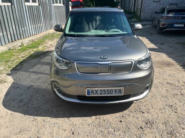 Серый Киа Soul, объемом двигателя 0 л и пробегом 94 тыс. км за 8100 $, фото 1 на Automoto.ua