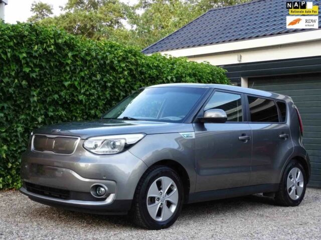 Сірий Кіа Soul, об'ємом двигуна 0 л та пробігом 116 тис. км за 5600 $, фото 1 на Automoto.ua