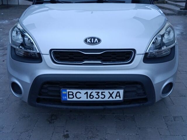 Сірий Кіа Soul, об'ємом двигуна 1.6 л та пробігом 159 тис. км за 6800 $, фото 1 на Automoto.ua