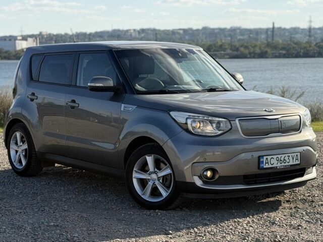 Серый Киа Soul, объемом двигателя 0 л и пробегом 124 тыс. км за 7529 $, фото 1 на Automoto.ua