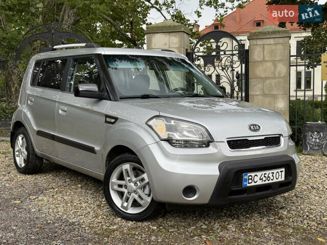 Серый Киа Soul, объемом двигателя 1.6 л и пробегом 260 тыс. км за 7199 $, фото 1 на Automoto.ua
