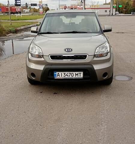 Киа Soul 2010 в Пирятине на Automoto.ua Серый Киа Soul, объемом двигателя 1.59 л и пробегом 218 тыс. км за 6300 $, фото 1 на Automoto.ua