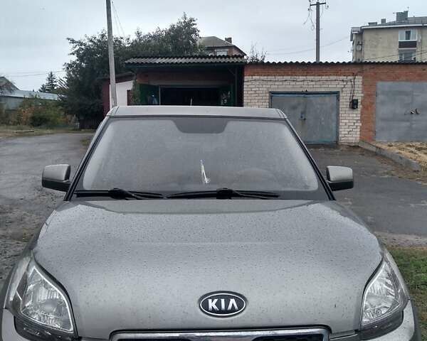 Серый Киа Soul, объемом двигателя 1.59 л и пробегом 138 тыс. км за 6900 $, фото 1 на Automoto.ua
