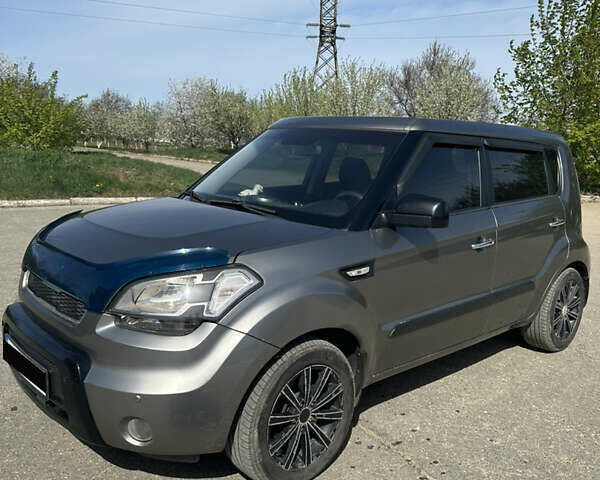 Серый Киа Soul, объемом двигателя 1.6 л и пробегом 191 тыс. км за 8700 $, фото 1 на Automoto.ua