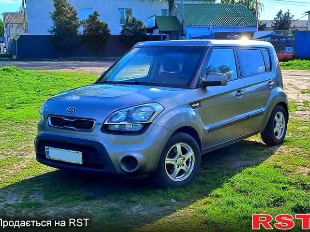 Сірий Кіа Soul, об'ємом двигуна 1.6 л та пробігом 230 тис. км за 7500 $, фото 1 на Automoto.ua