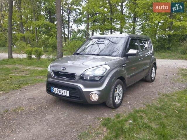 Серый Киа Soul, объемом двигателя 1.6 л и пробегом 179 тыс. км за 7900 $, фото 1 на Automoto.ua