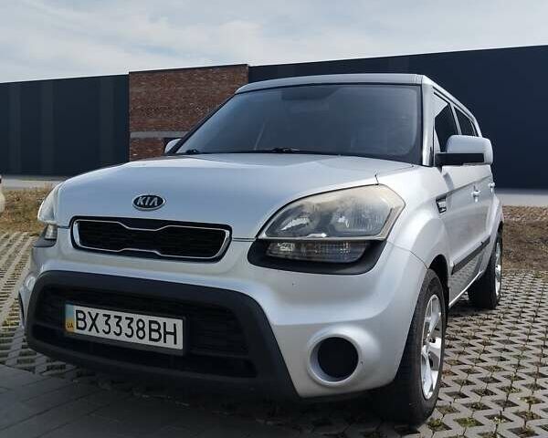 Сірий Кіа Soul, об'ємом двигуна 1.59 л та пробігом 263 тис. км за 7900 $, фото 1 на Automoto.ua