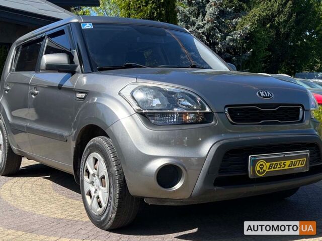 Серый Киа Soul, объемом двигателя 1.6 л и пробегом 122 тыс. км за 9300 $, фото 1 на Automoto.ua
