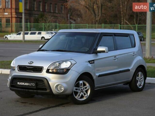 Серый Киа Soul, объемом двигателя 1.59 л и пробегом 154 тыс. км за 7900 $, фото 1 на Automoto.ua