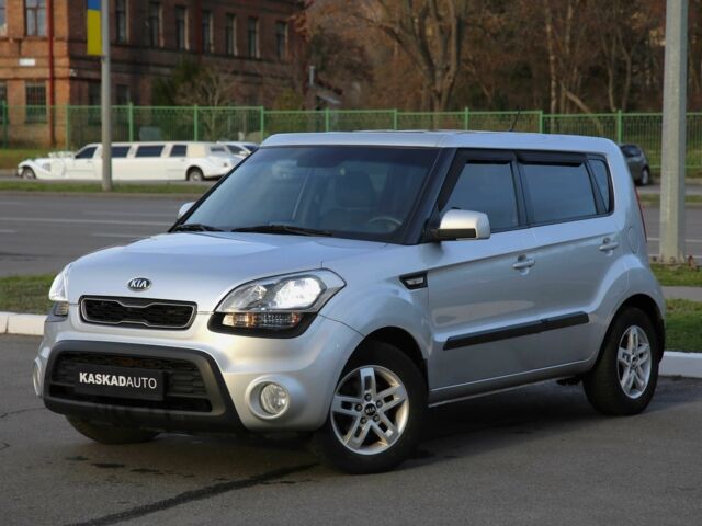 Серый Киа Soul, объемом двигателя 1.6 л и пробегом 154 тыс. км за 7900 $, фото 1 на Automoto.ua