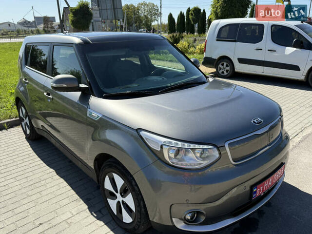 Серый Киа Soul, объемом двигателя 0 л и пробегом 109 тыс. км за 6499 $, фото 1 на Automoto.ua