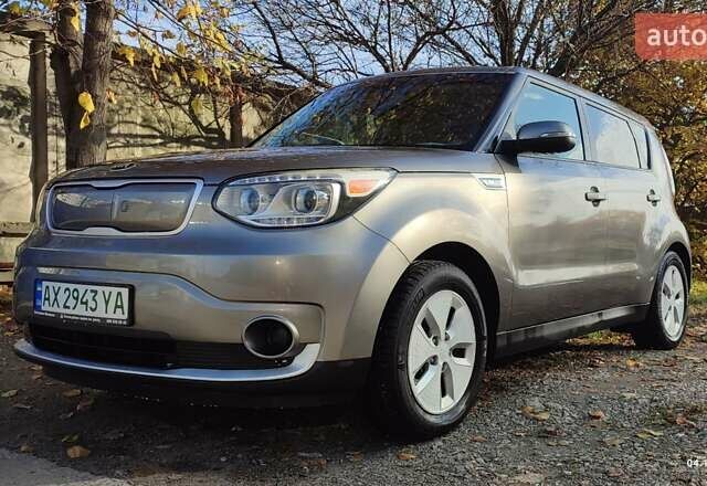 Серый Киа Soul, объемом двигателя 0 л и пробегом 78 тыс. км за 7100 $, фото 1 на Automoto.ua