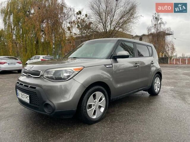 Серый Киа Soul, объемом двигателя 1.59 л и пробегом 122 тыс. км за 10000 $, фото 1 на Automoto.ua