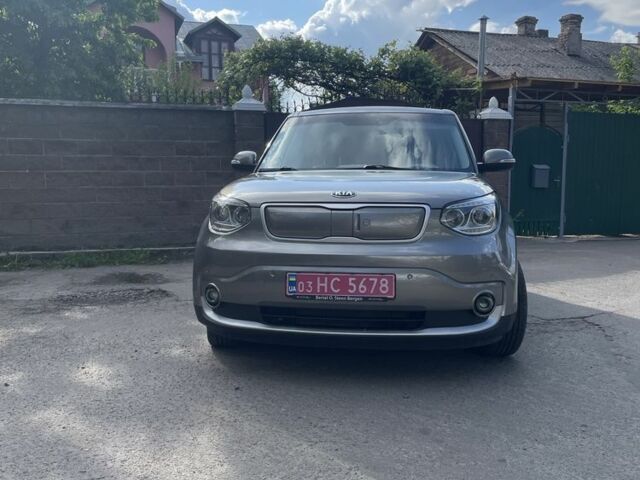 Сірий Кіа Soul, об'ємом двигуна 0 л та пробігом 82 тис. км за 7700 $, фото 1 на Automoto.ua