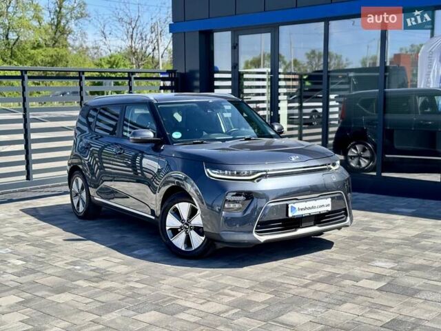 Серый Киа Soul, объемом двигателя 0 л и пробегом 73 тыс. км за 14900 $, фото 1 на Automoto.ua