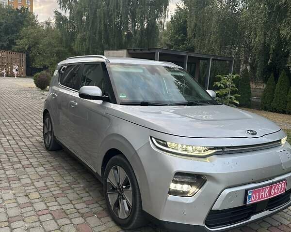 Серый Киа Soul, объемом двигателя 0 л и пробегом 117 тыс. км за 17200 $, фото 1 на Automoto.ua