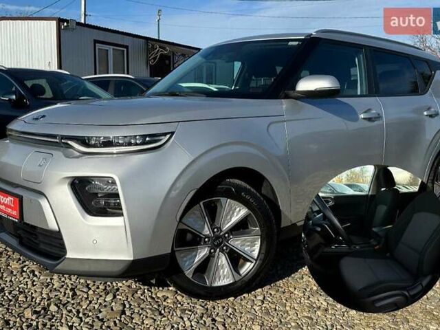 Серый Киа Soul, объемом двигателя 0 л и пробегом 45 тыс. км за 20500 $, фото 1 на Automoto.ua