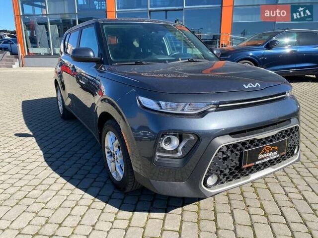 Серый Киа Soul, объемом двигателя 2 л и пробегом 79 тыс. км за 15300 $, фото 1 на Automoto.ua