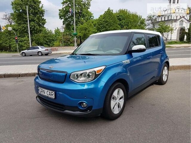 Синій Кіа Soul, об'ємом двигуна 0 л та пробігом 72 тис. км за 18500 $, фото 1 на Automoto.ua