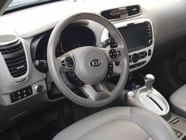 Синий Киа Soul, объемом двигателя 0 л и пробегом 140 тыс. км за 6900 $, фото 1 на Automoto.ua