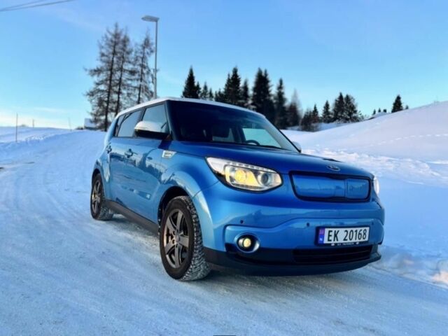 Синій Кіа Soul, об'ємом двигуна 0 л та пробігом 98 тис. км за 6200 $, фото 1 на Automoto.ua