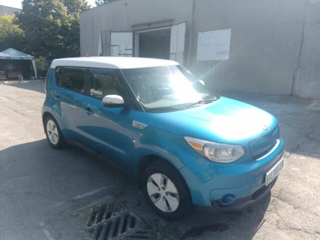 Синий Киа Soul, объемом двигателя 0 л и пробегом 93 тыс. км за 9938 $, фото 1 на Automoto.ua