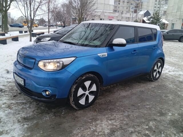 Синий Киа Soul, объемом двигателя 0 л и пробегом 154 тыс. км за 6950 $, фото 1 на Automoto.ua