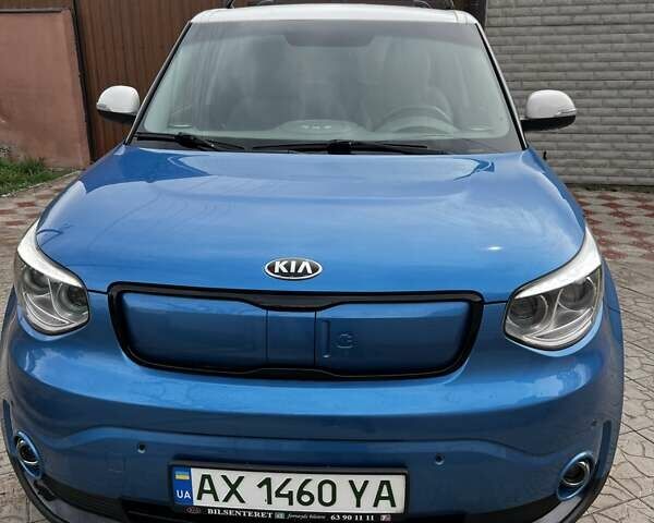 Синий Киа Soul, объемом двигателя 0 л и пробегом 150 тыс. км за 14900 $, фото 1 на Automoto.ua