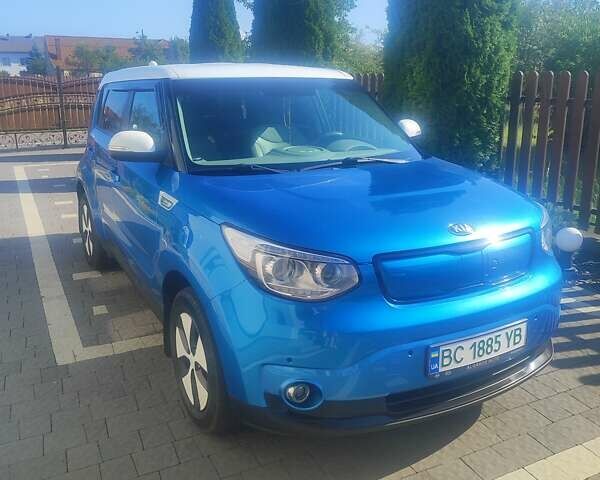 Синий Киа Soul, объемом двигателя 0 л и пробегом 108 тыс. км за 7800 $, фото 1 на Automoto.ua