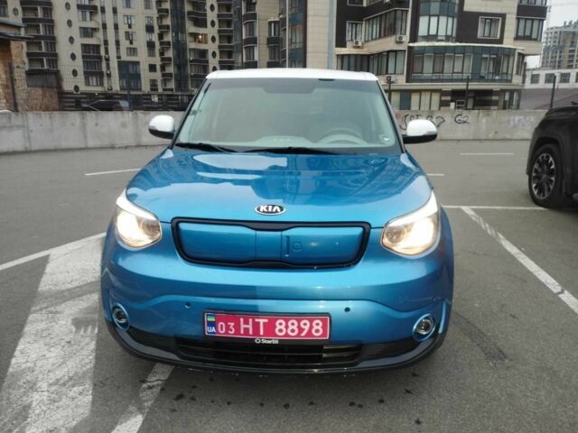Синій Кіа Soul, об'ємом двигуна 0 л та пробігом 151 тис. км за 5800 $, фото 1 на Automoto.ua