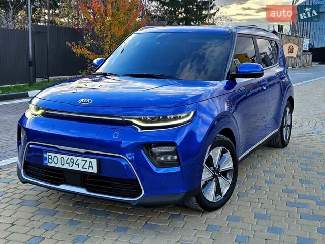 Синий Киа Soul, объемом двигателя 0 л и пробегом 43 тыс. км за 17600 $, фото 1 на Automoto.ua