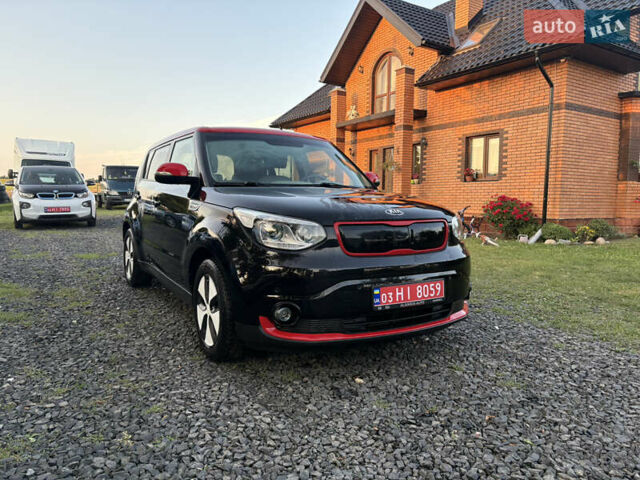 Черный Киа Soul EV, объемом двигателя 0 л и пробегом 103 тыс. км за 5600 $, фото 1 на Automoto.ua