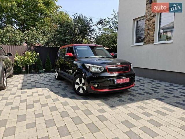 Черный Киа Soul EV, объемом двигателя 0 л и пробегом 162 тыс. км за 6499 $, фото 1 на Automoto.ua