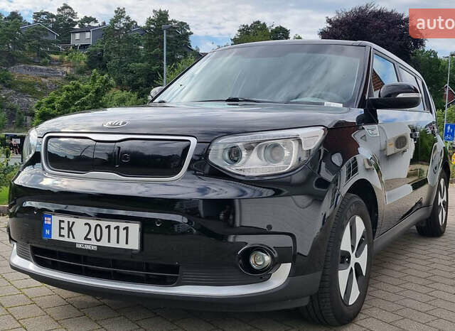 Черный Киа Soul EV, объемом двигателя 0 л и пробегом 150 тыс. км за 6700 $, фото 1 на Automoto.ua