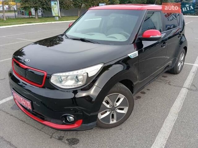 Черный Киа Soul EV, объемом двигателя 0 л и пробегом 153 тыс. км за 10800 $, фото 1 на Automoto.ua
