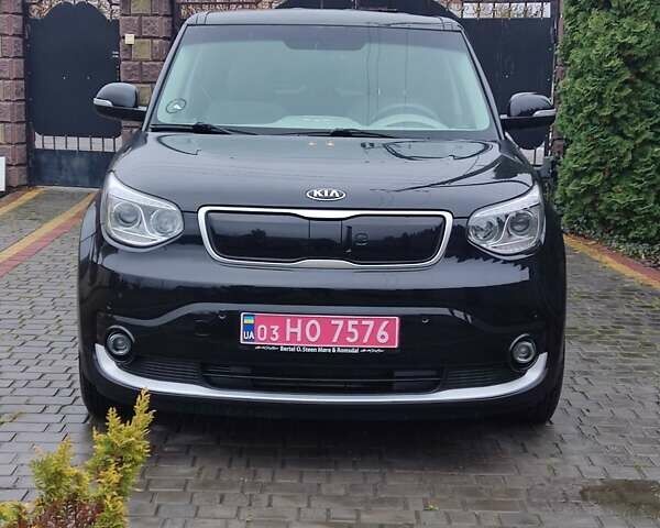 Черный Киа Soul EV, объемом двигателя 0 л и пробегом 79 тыс. км за 11500 $, фото 1 на Automoto.ua