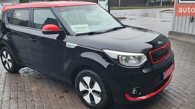Чорний Кіа Soul EV, об'ємом двигуна 0 л та пробігом 102 тис. км за 11000 $, фото 1 на Automoto.ua