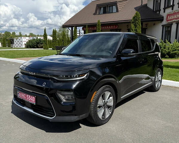 Черный Киа Soul EV, объемом двигателя 0 л и пробегом 32 тыс. км за 20900 $, фото 1 на Automoto.ua