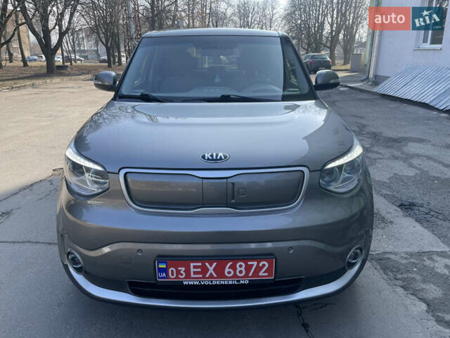 Серый Киа Soul EV, объемом двигателя 0 л и пробегом 74 тыс. км за 7650 $, фото 1 на Automoto.ua
