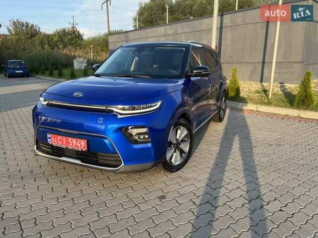 Синій Кіа Soul EV, об'ємом двигуна 0 л та пробігом 59 тис. км за 18999 $, фото 1 на Automoto.ua