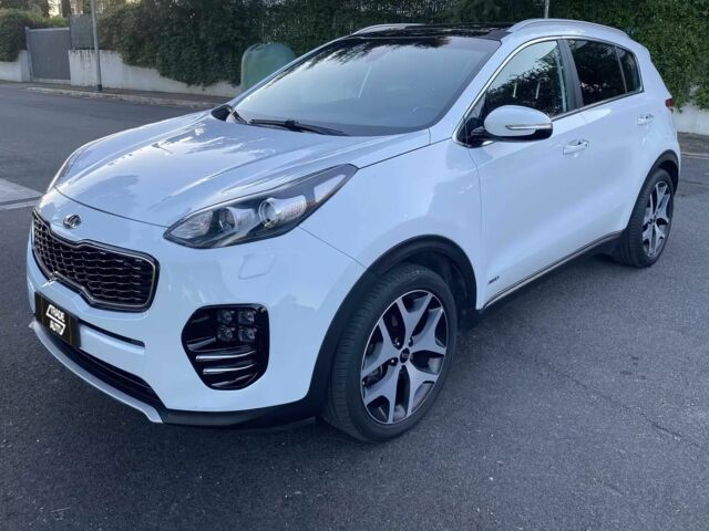 Белый Киа Sportage, объемом двигателя 2 л и пробегом 165 тыс. км за 10500 $, фото 1 на Automoto.ua